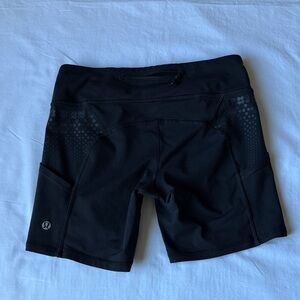 lululemon athletica Women's Black Bike Shorts